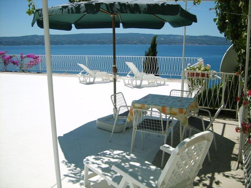 Apartment In Omis With Sea View, Balcony, Air Conditioning, Wi-Fi エクステリア 写真