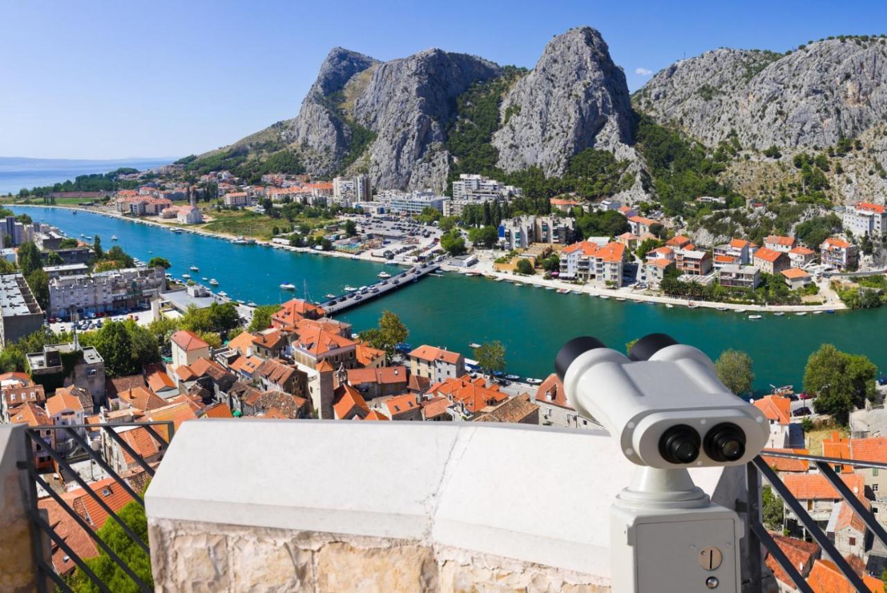 Apartment In Omis With Sea View, Balcony, Air Conditioning, Wi-Fi エクステリア 写真