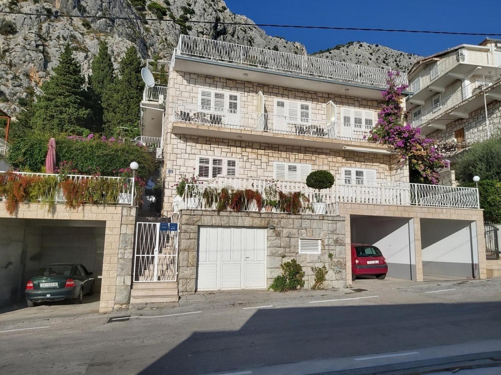 Apartment In Omis With Sea View, Balcony, Air Conditioning, Wi-Fi エクステリア 写真