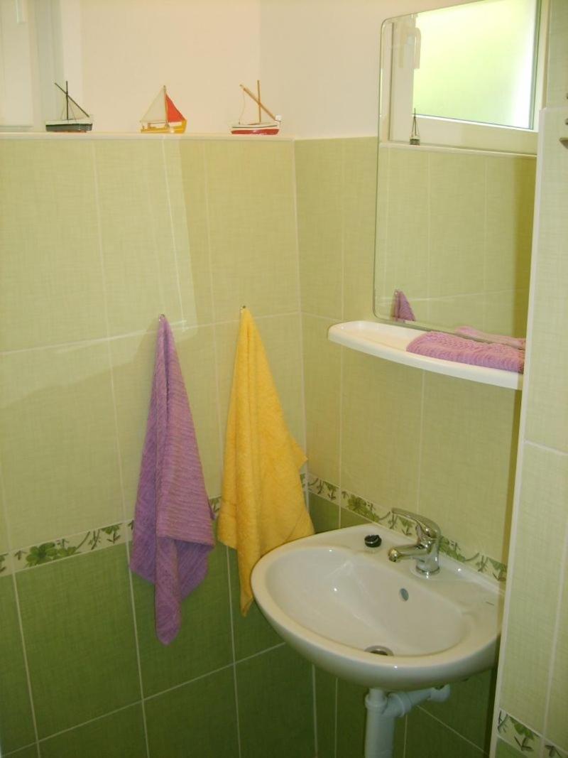 Apartment In Omis With Sea View, Balcony, Air Conditioning, Wi-Fi エクステリア 写真